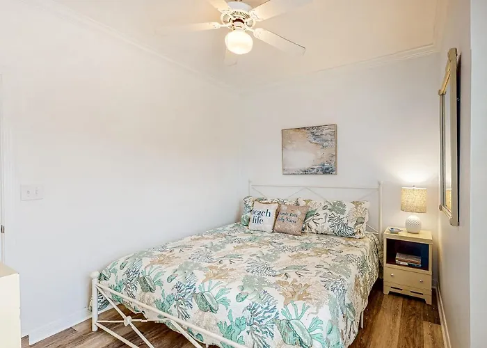 Dauphin Island Beach Club 210B