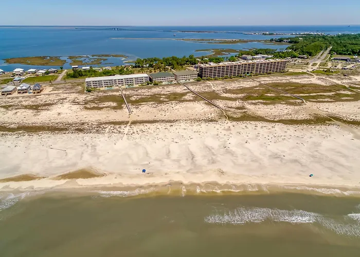 Grandmas Condo - Beach Club #208